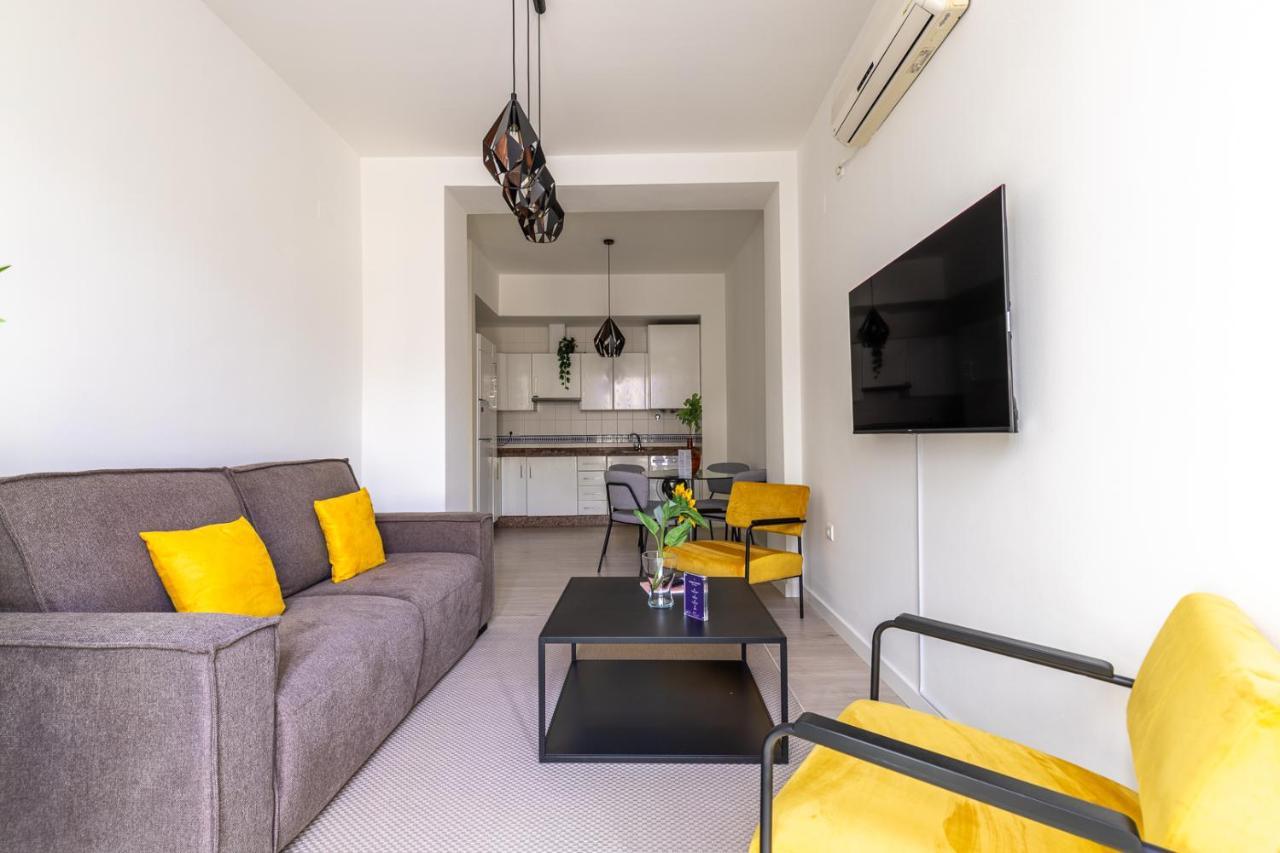 Thyssen Boutique Apartments By Caleta Homes Malaga Exterior photo